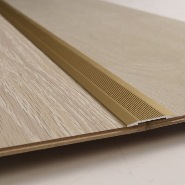 perfil-plano-dilatacion-champagne-37x950mm